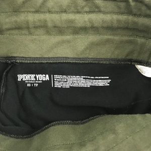 PINK Victoria's Secret Pants - Victoria's Secret Pink XS Yoga Leggings Black PINK Victoria's Secret Pants - Victoria's Secret Pink XS Yoga Leggings Black